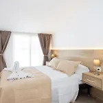 Emily Residencial דירה
