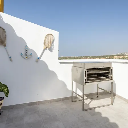 Апартаменты Emily Residencial Лос Кристианос