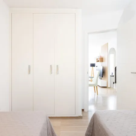 Emily Residencial * 洛斯克里斯蒂亚诺斯