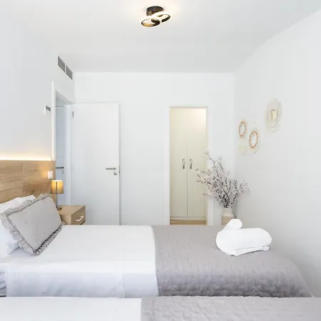 Emily Residencial 公寓