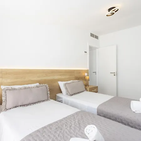 Emily Residencial